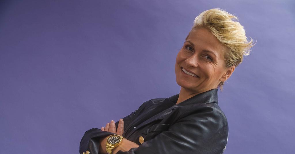 Sam White Background Sam White reveals corporate psychologist as new Freedom Services Group ...