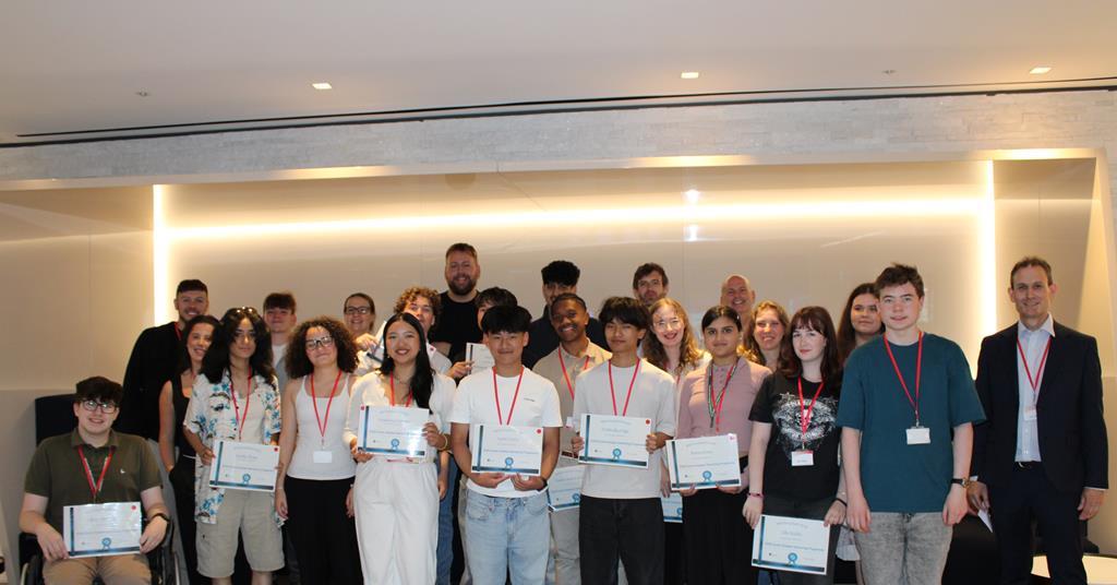 Zurich UK celebrates milestone as Kickstart mentoring scheme reaches 250 pupils