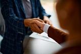 handshake 1