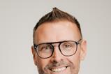 Jon Walker, Axa
