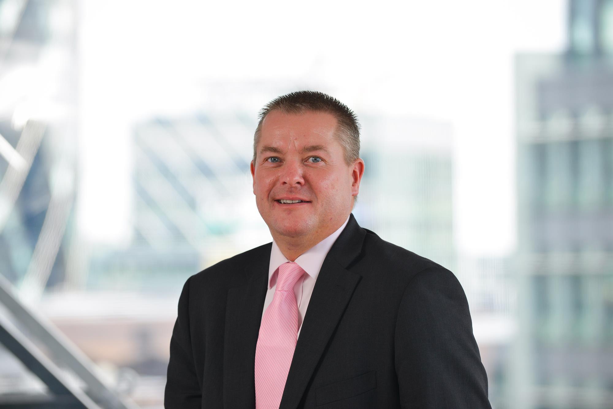 Liberty Insurance Underwriters / Liberty Mutual Re hires