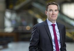 Patrick Tiernan, Lloyd's