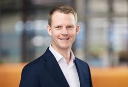 Simon Hunt, HDI