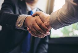 handshake businessmen