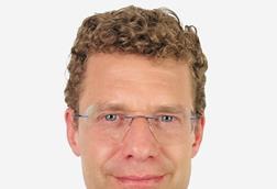 Headshot - Stefan Wunderlich 2025