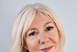 Lucy Luckett