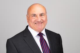 Mike Hallam (8640)007 - HiRES