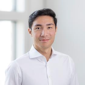 Jonathan Fong Headshot