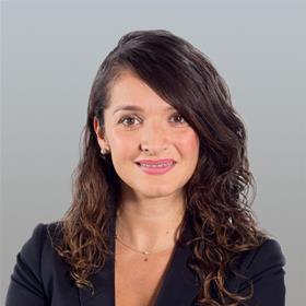 Gulsah Dagdelen head Shot