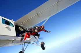 sky diving lady