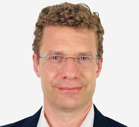 Headshot - Stefan Wunderlich 2025