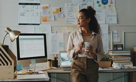 girl at work tech