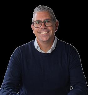 Martyn Mathews MD