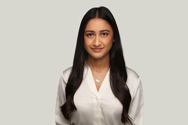 thumbnail_Yasmin Photo