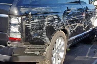 Damaged Range Rover 2