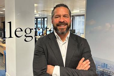 thumbnail_Richard Turnbull